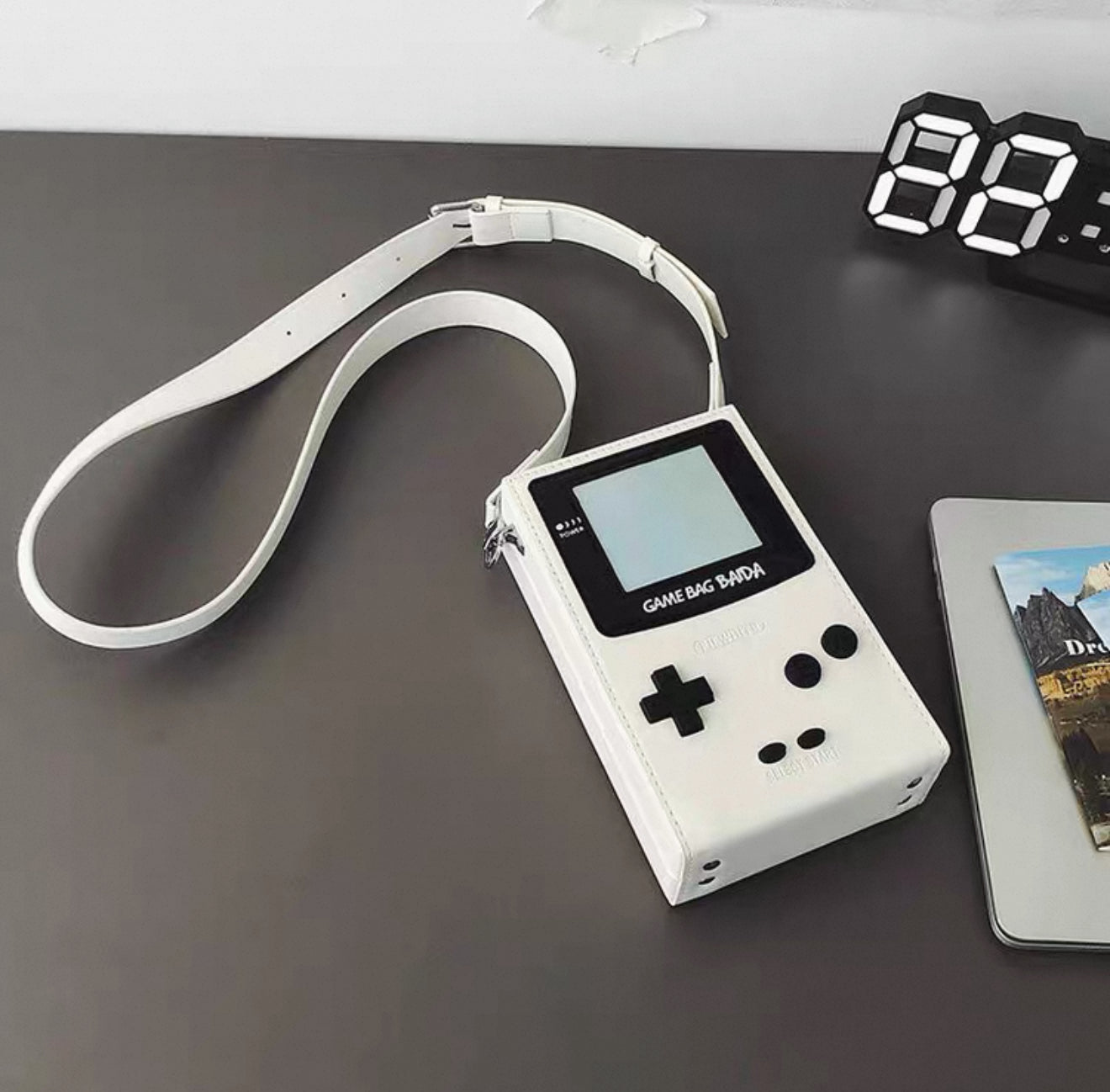 Cute all-match shoulder bag funny game console messenger bag travel leisure mobile phone bag convenient small square bag fashionable