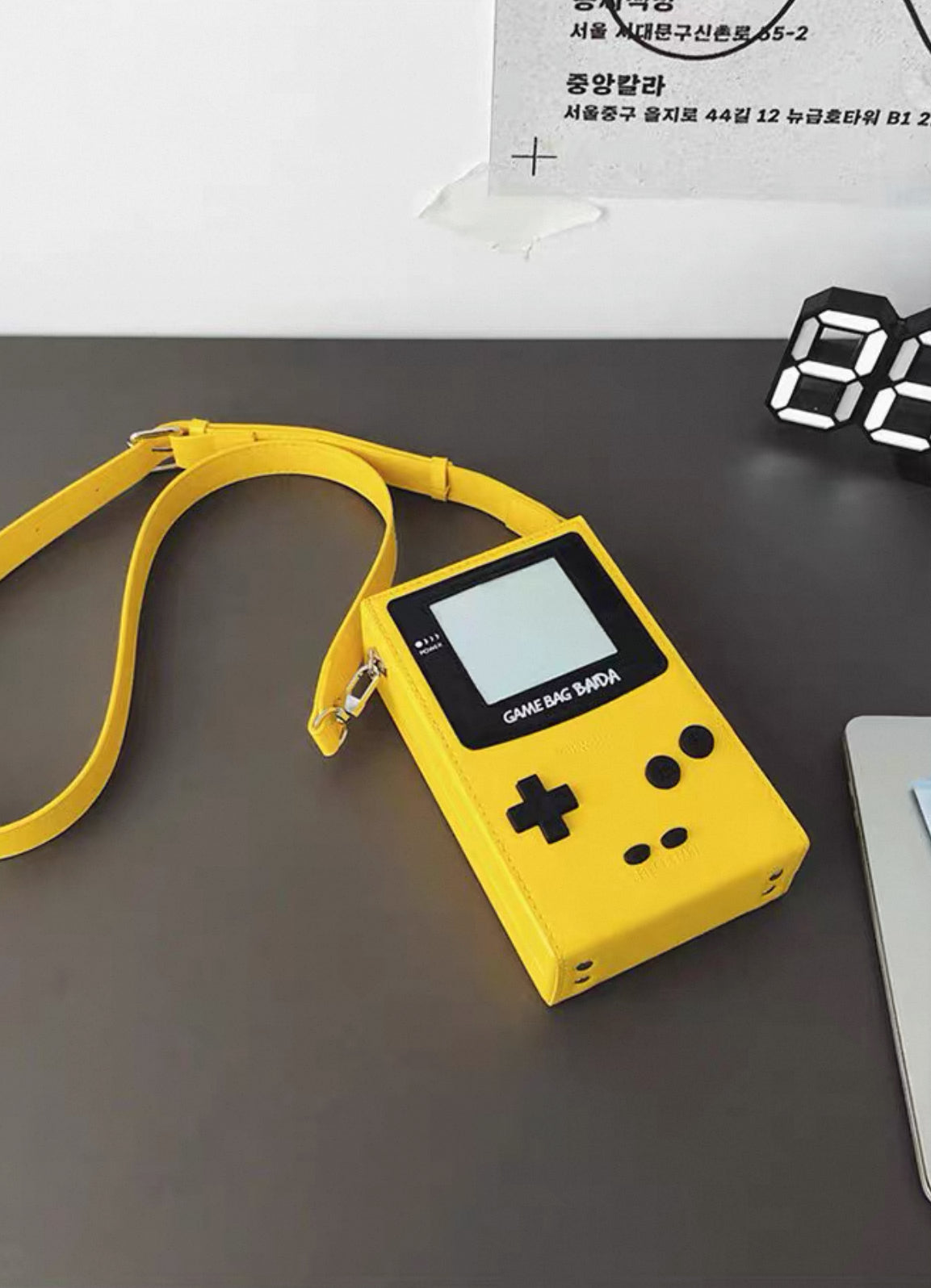 Cute all-match shoulder bag funny game console messenger bag travel leisure mobile phone bag convenient small square bag fashionable