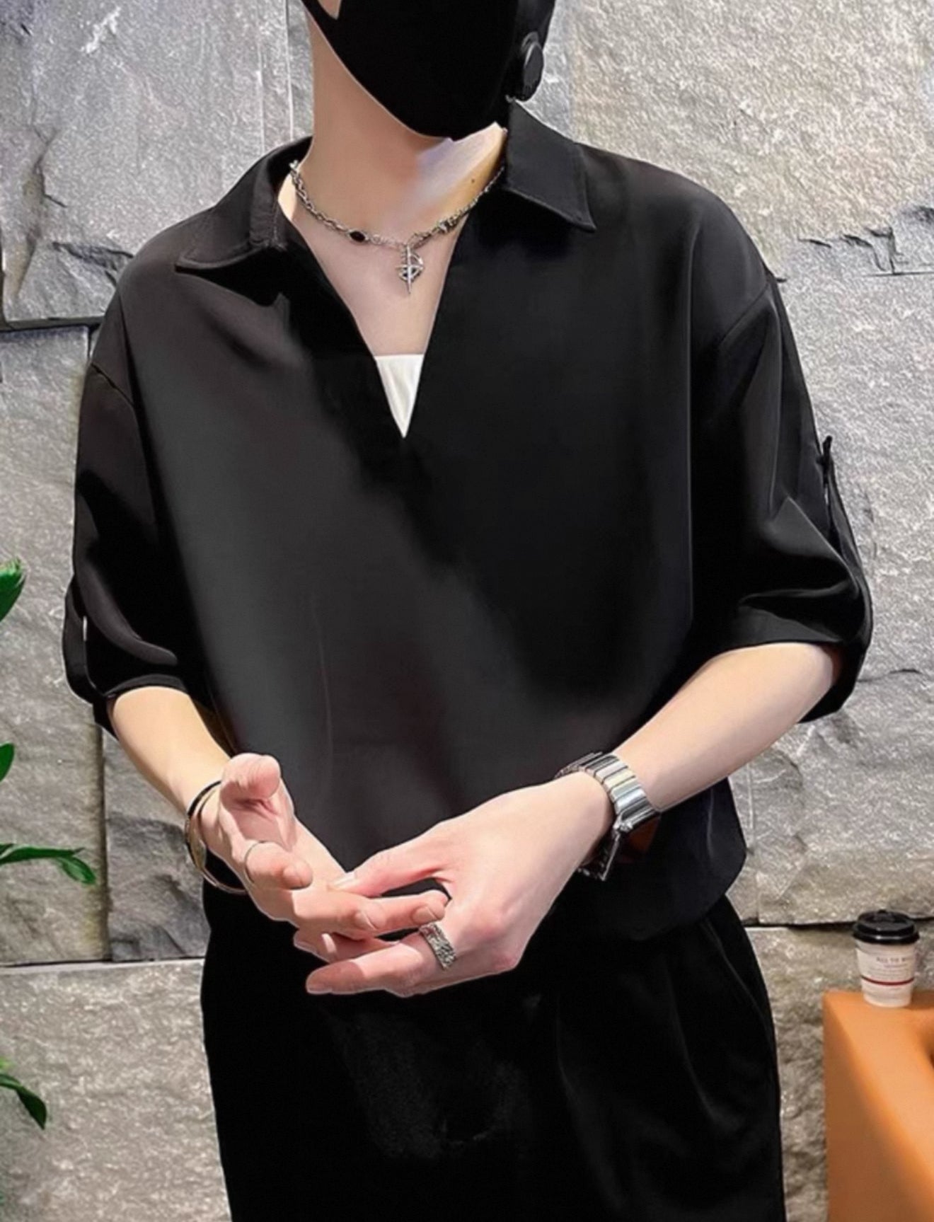 High-end V-neck solid color POLO shirt for men Summer trendy brand handsome short-sleeved T-shirt 2025 new men's casual tops