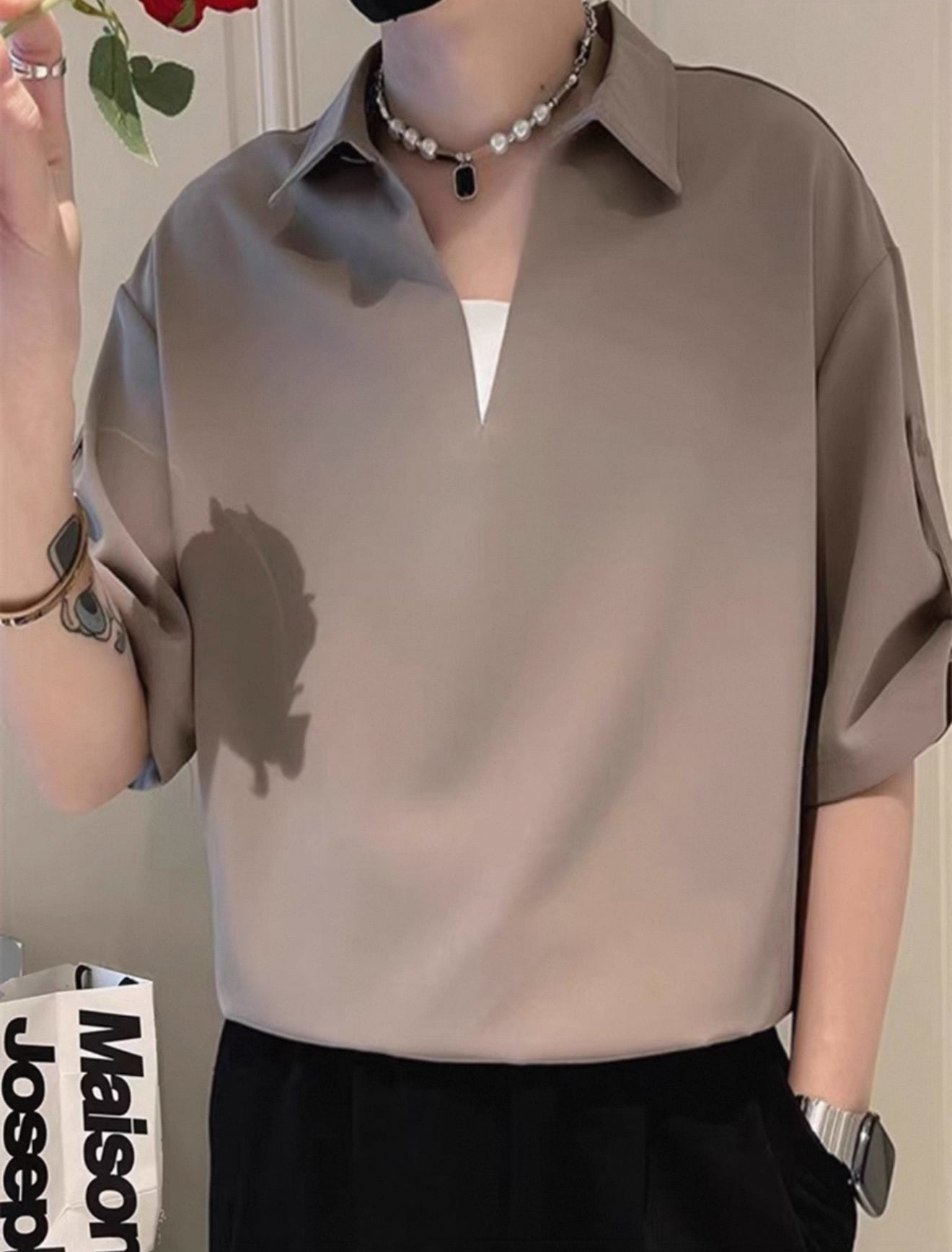 High-end V-neck solid color POLO shirt for men Summer trendy brand handsome short-sleeved T-shirt 2025 new men's casual tops