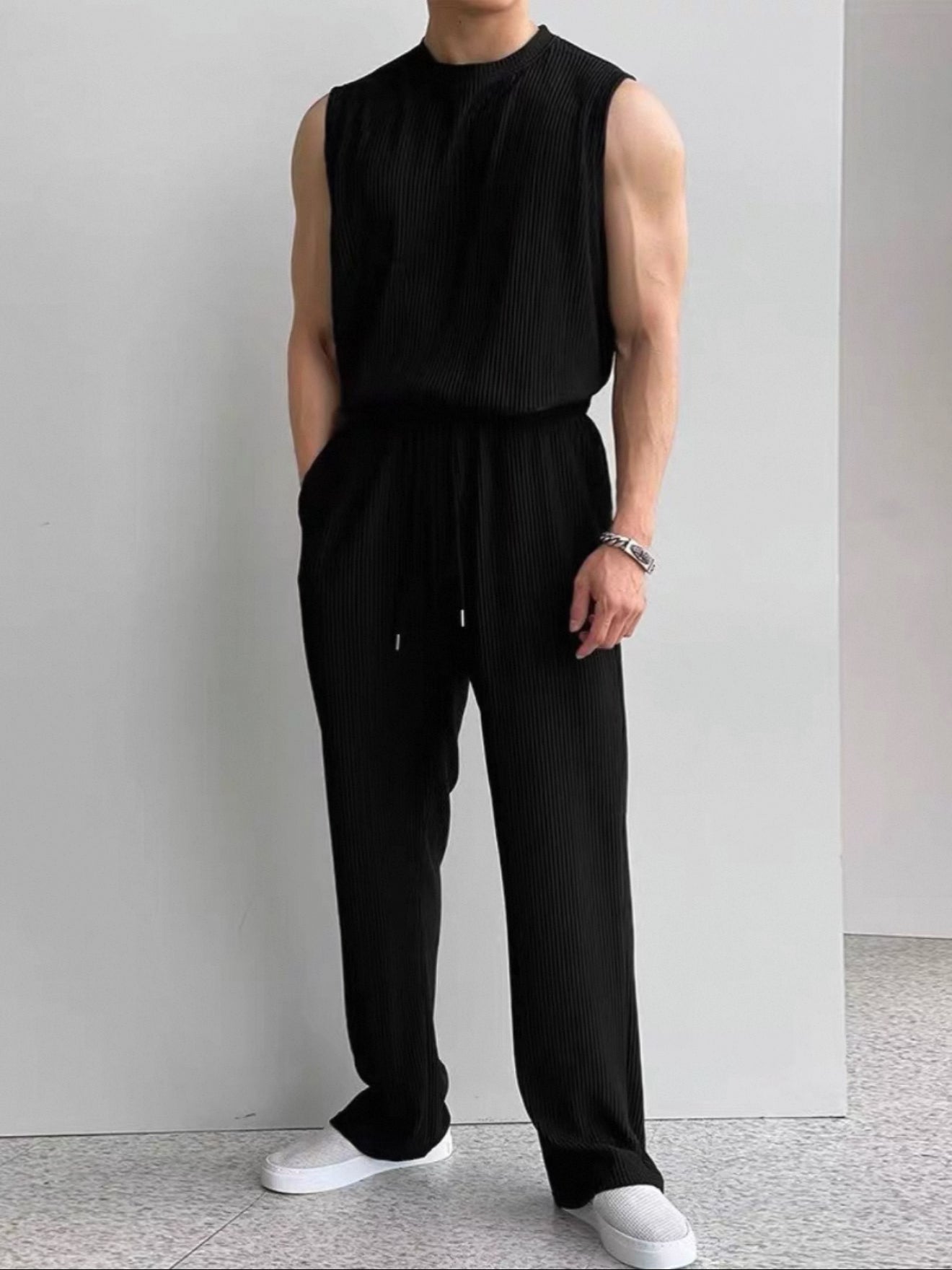 American tough guy vest trousers sports suit muscle man fitness training sleeveless t-shirt men ice silk skin-friendly waistcoat